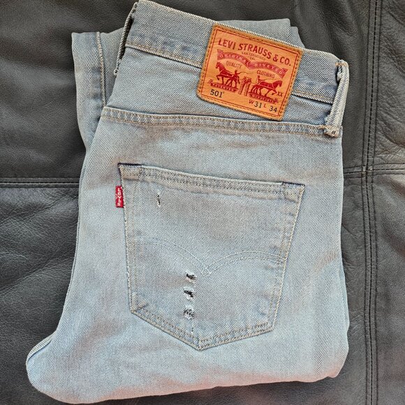 Levi's 501 Straight Leg Button Fly Jeans - Men's 31x34 - Picture 7 of 8